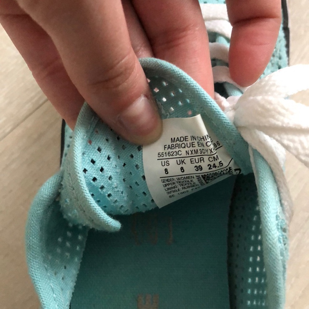 Blue Converse - Picture 3 of 3
